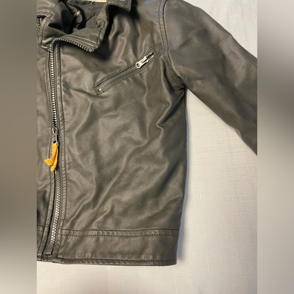 Genuine Kids by Osh Kosh Faux Leather Motorcycle Jacket | Size 5T - Picture 5 of 15